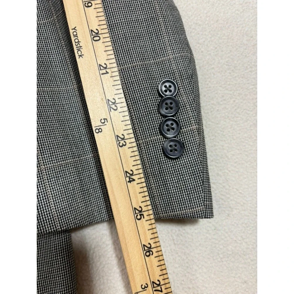 Jos A Bank Signature Collection Grey Plaid Silk Wool Blazer Sport Coat 48 Long